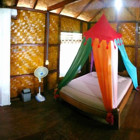 Eriono Guest House Bukit Lawang Exterior foto